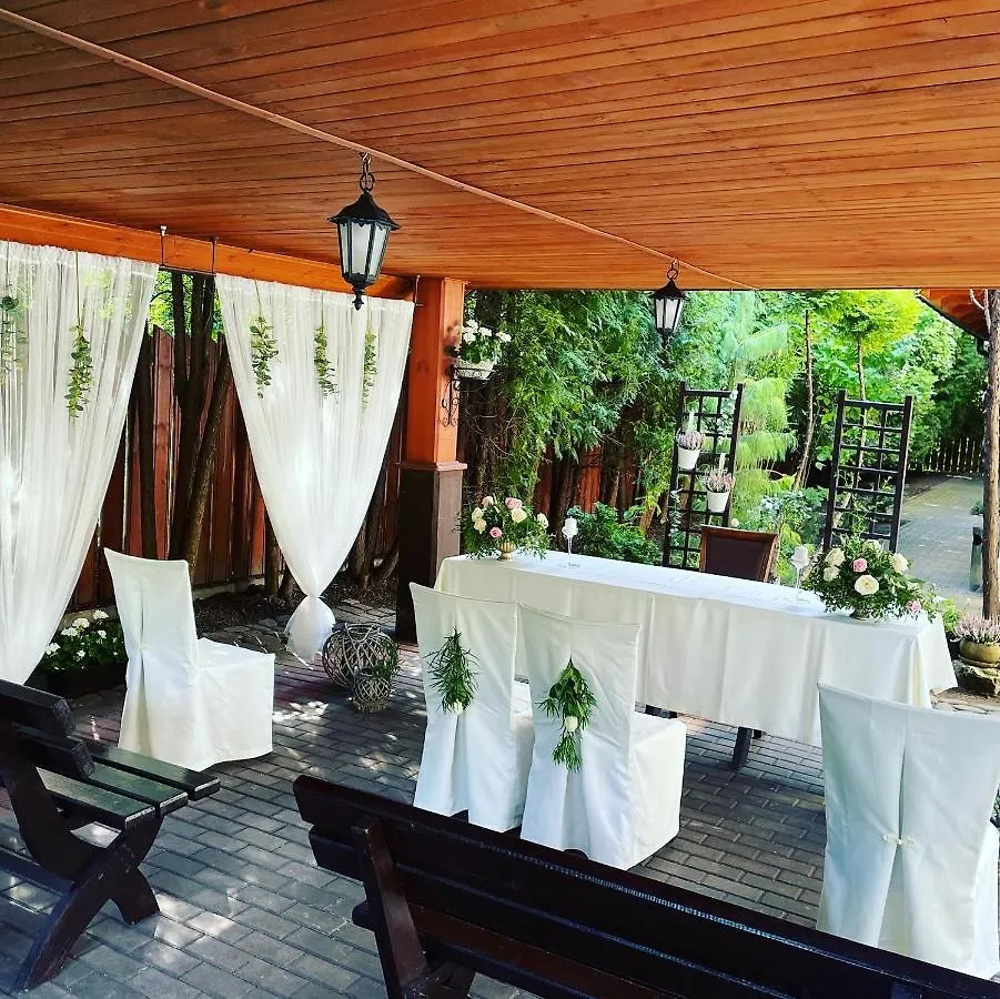 Dworek Zloty Rog Hotel I Restauracja Krakov 3*,