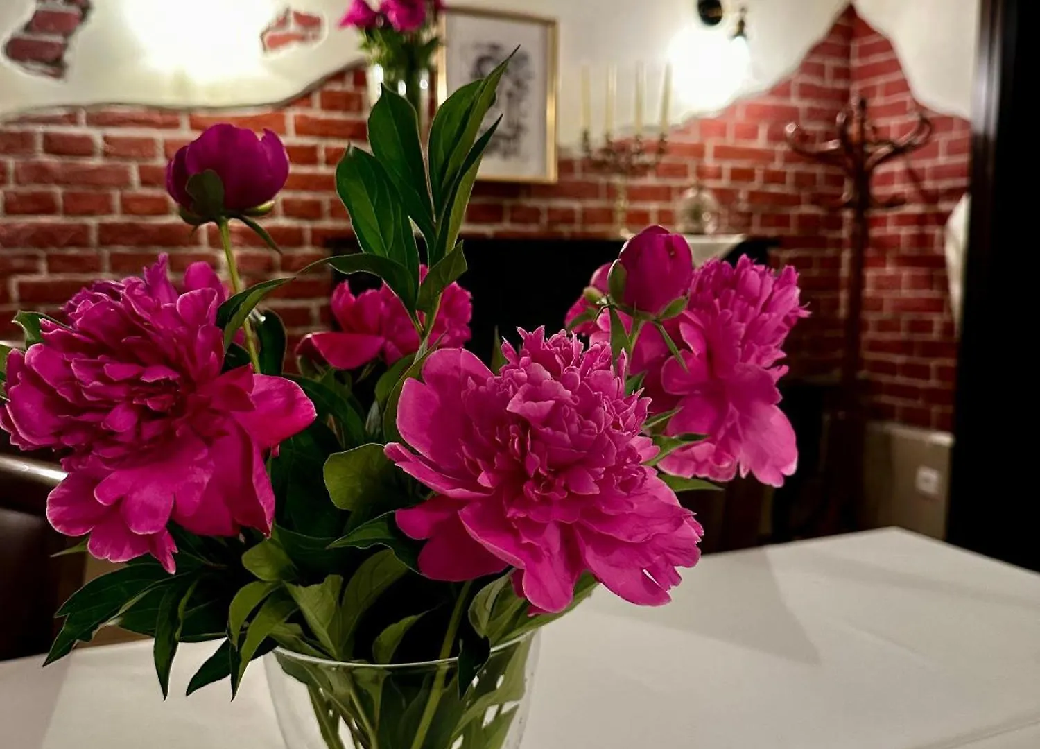 Dworek Zloty Rog Hotel I Restauracja Krakow